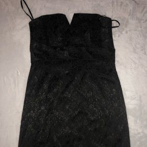 Elegant White House Black Market LBD
